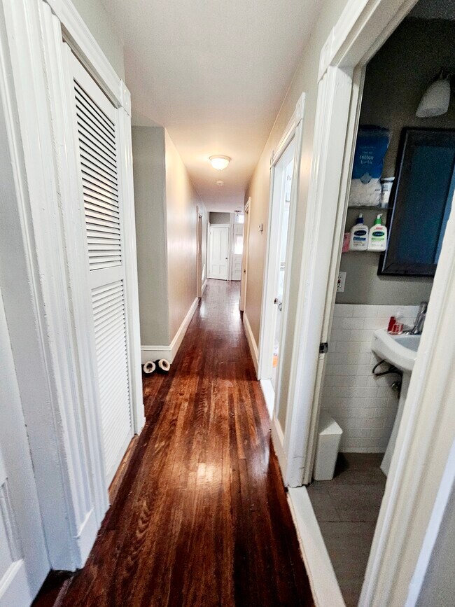 Foto del edificio - 23 Evergreen St