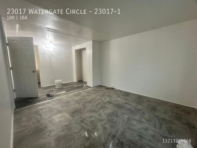 Building Photo - 23017 Watergate Cir