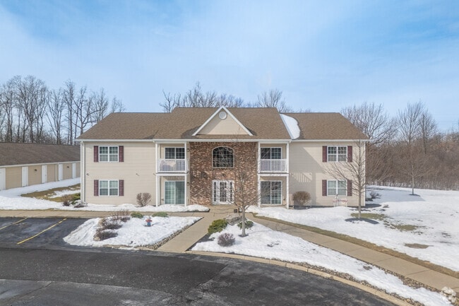 Building Photo - The Villages At Mission Hills