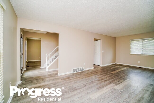 Building Photo - 1206 Crater Lake Ln