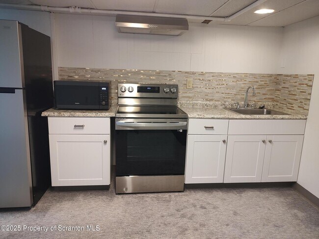 Foto del edificio - 136 Chestnut St