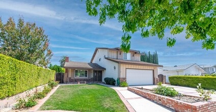 Building Photo - 5848 Lake Lindero Dr