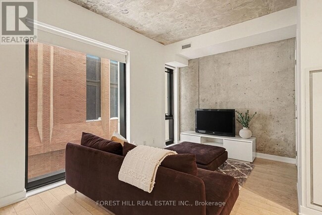 Building Photo - 11 Charlotte St