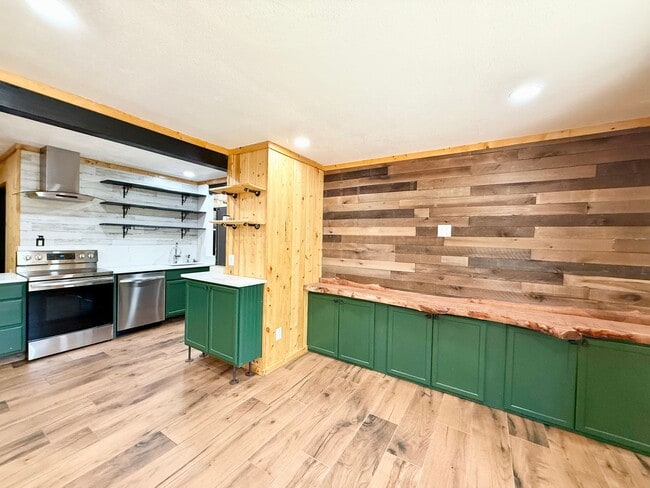 Building Photo - Charming Log Cabin Retreat Among the Pines – Minutes from Downtown Prescott