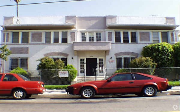Building Photo - 2849 San Marino St