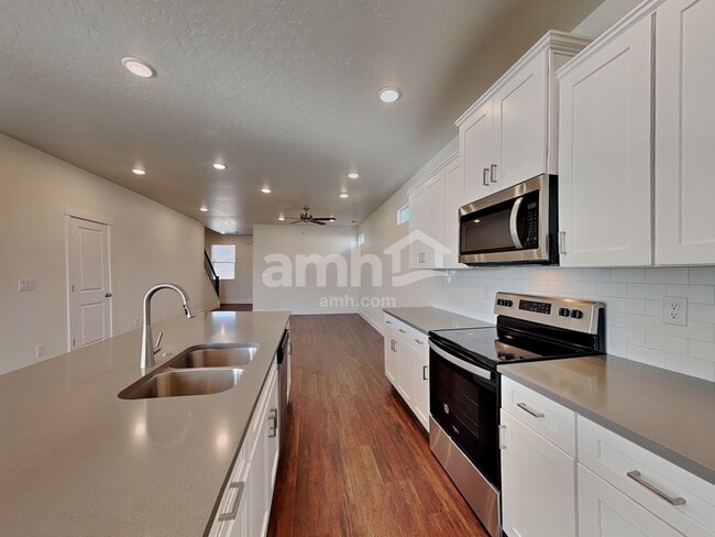 Foto del edificio - 9357 W Clancy St