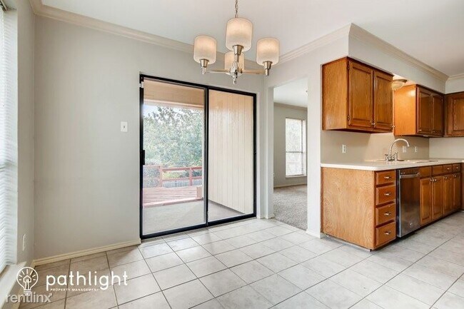 Building Photo - 3 br, 2 bath House - 309 SW Alsbury Blvd UNIT