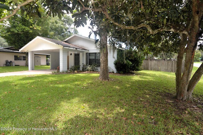 Foto del edificio - 30492 Park Ridge Dr