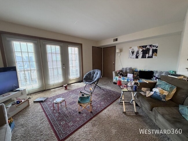 Building Photo - 4120 Williamsburg Ct