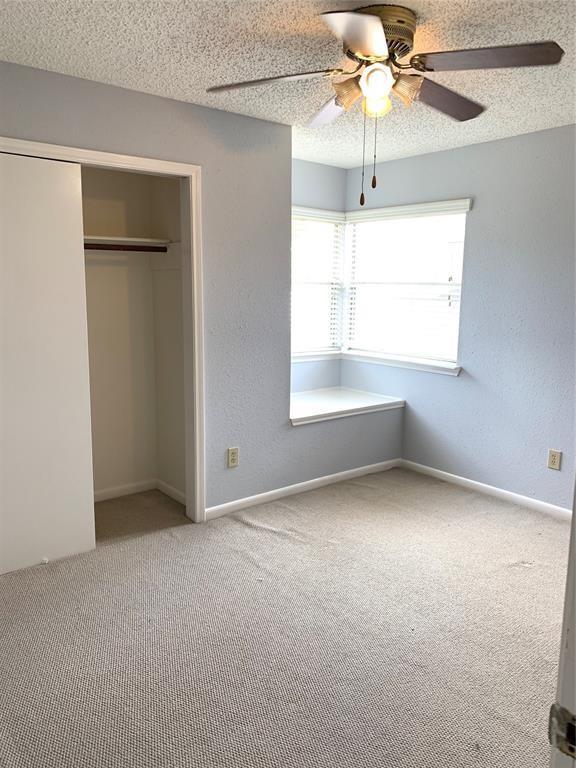 Foto del edificio - 1238 Kings Creek Trail