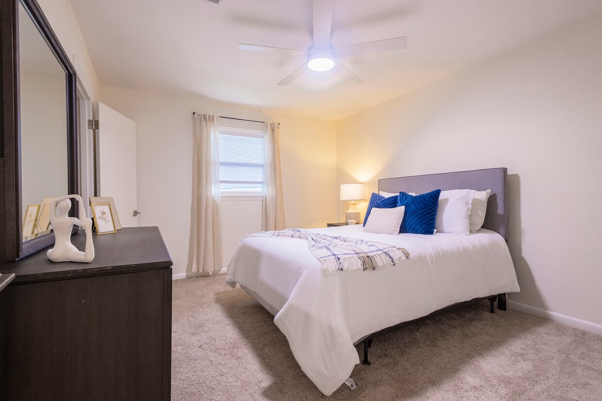 Bedroom - Trifecta on Red Mile