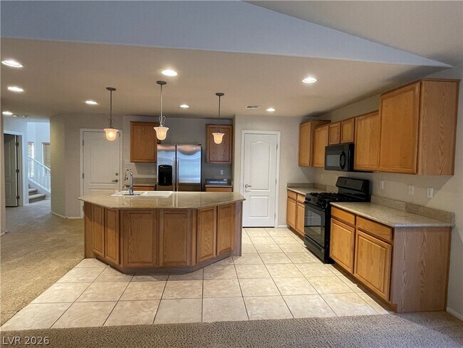 Foto del edificio - 417 Colorful Rain Ave