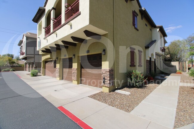 Foto del edificio - 2725 E Mine Creek Rd
