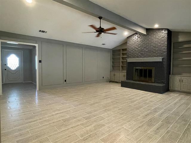 Foto del edificio - 4305 Kingswick Dr