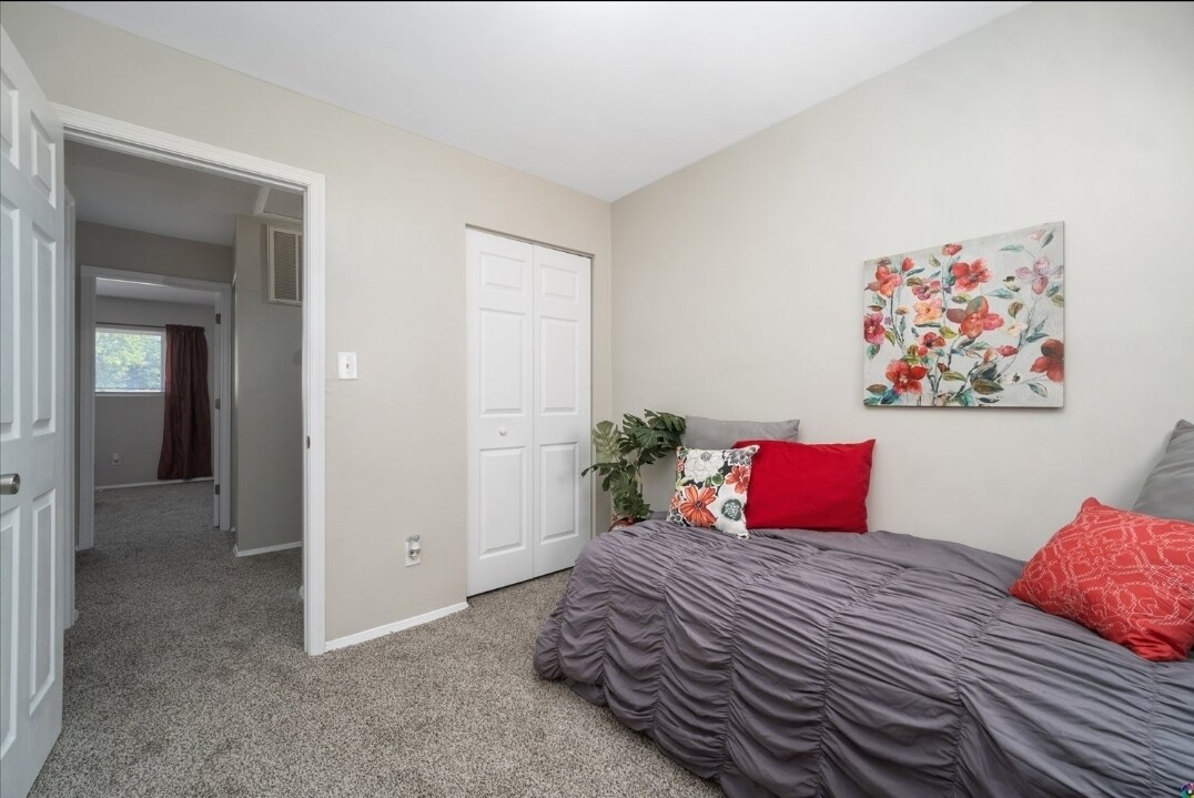 Foto principal - 155 Delmar Ln
