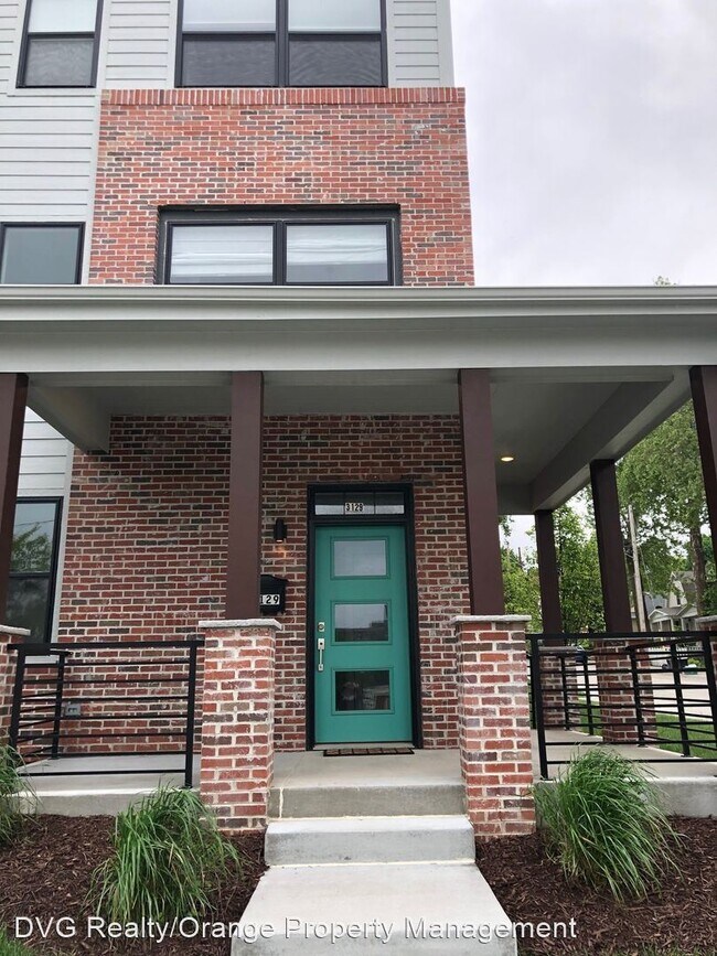 Foto del edificio - 2 br, 2.5 bath House - 3129 California St