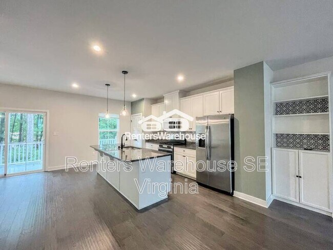 Building Photo - 928 Parley Pl