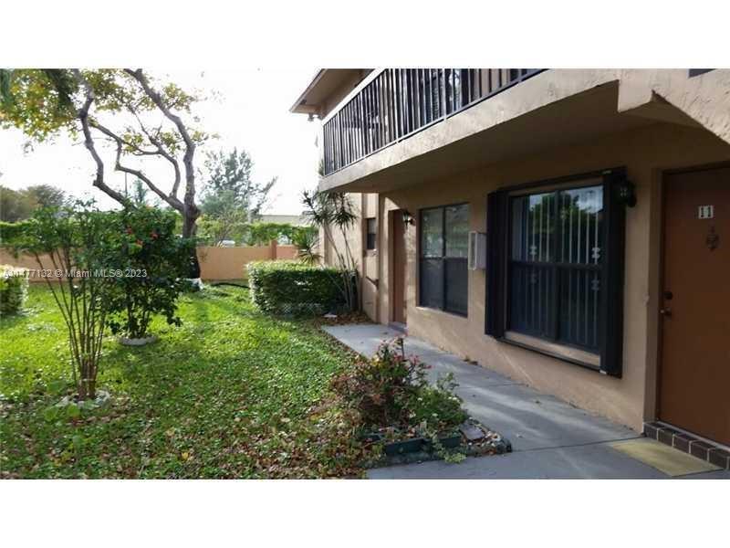6730 W 26th Ct Unit 1215, Hialeah Gardens, FL 33016 Condo for Rent
