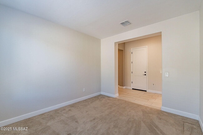 Foto del edificio - 39548 S Summerwood Dr