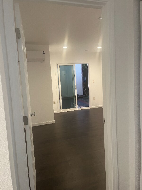 Foto del edificio - 27450 Lyford St