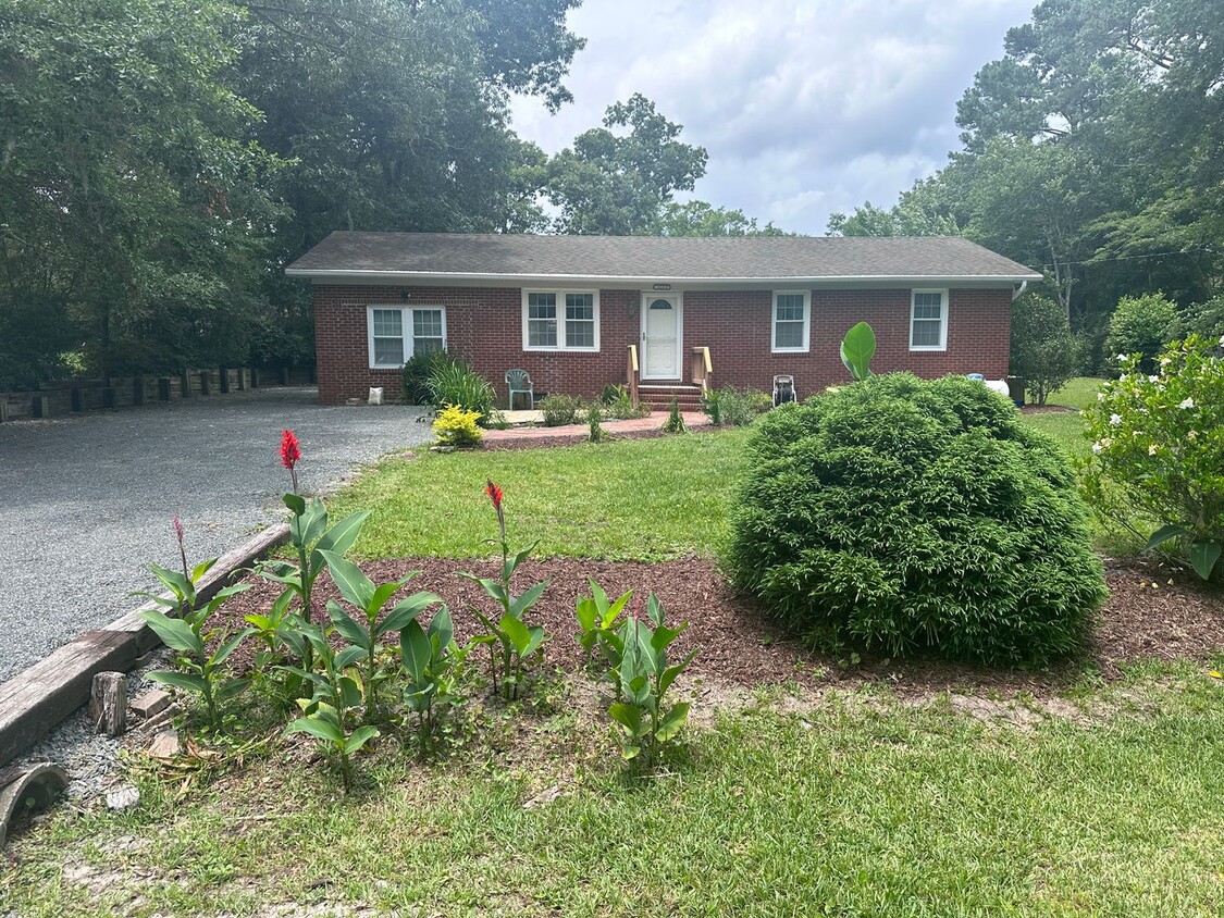 Primary Photo - Ogden 3 Bedroom Home