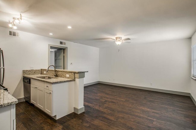 Foto del edificio - 4633 Fairmount St