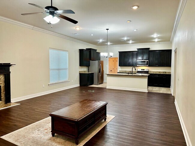 Foto del edificio - 18176 Old Reserve Dr