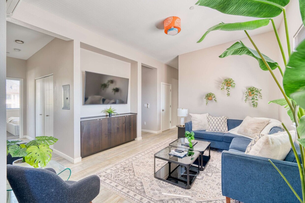 Foto principal - 1428 SE 19th Ave