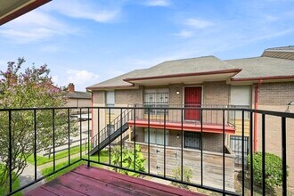 Building Photo - 12955 Woodforest Blvd