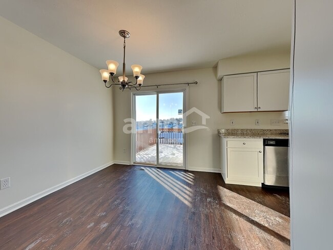 Foto del edificio - 363 Gatewood Ct