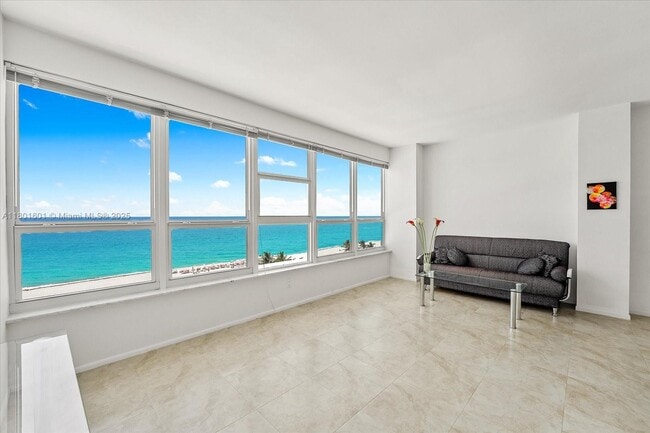 Building Photo - 4925 Collins Ave