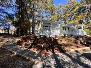 Building Photo - 737 Raleigh Rd