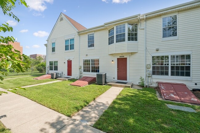 Building Photo - 4833 Berwyn House Rd