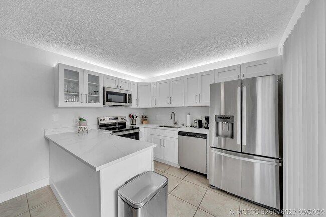 Foto del edificio - 2228 White Pine Cir