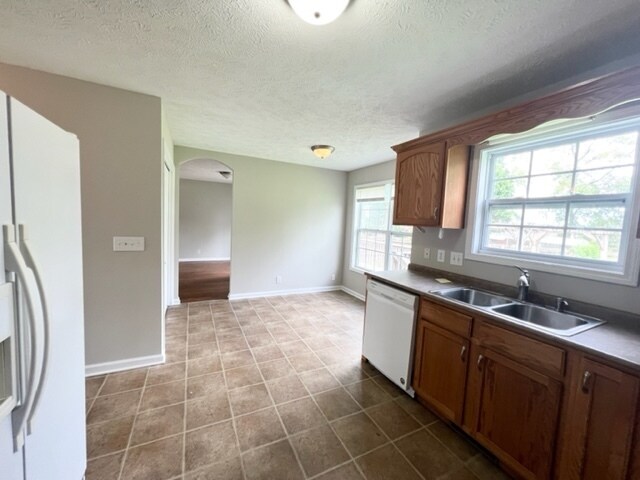 Building Photo - 3708 Bluefield Ct