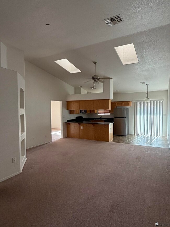 Building Photo - 3090 S Ragen Dr