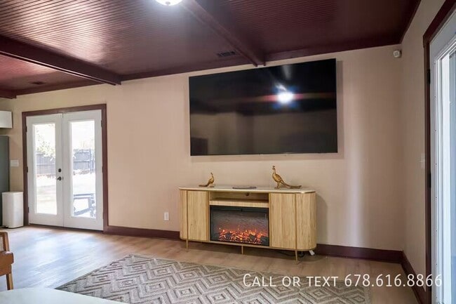 Foto del edificio - 3130 Bold Springs Rd NW