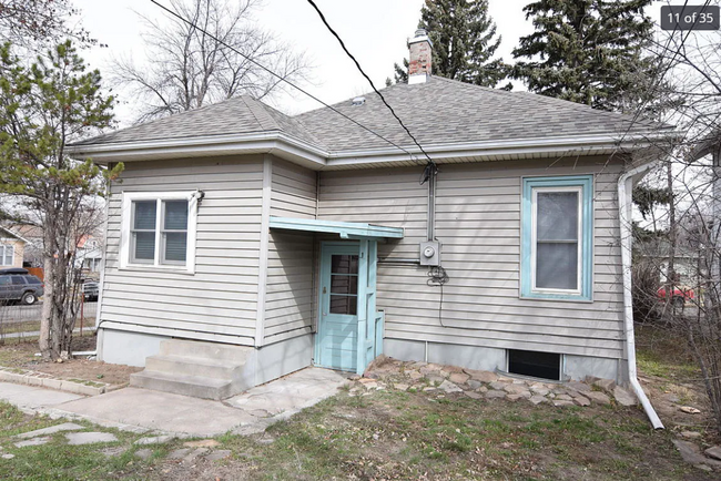 Building Photo - Charming 3-bedroom, 2-bathroom home just s...