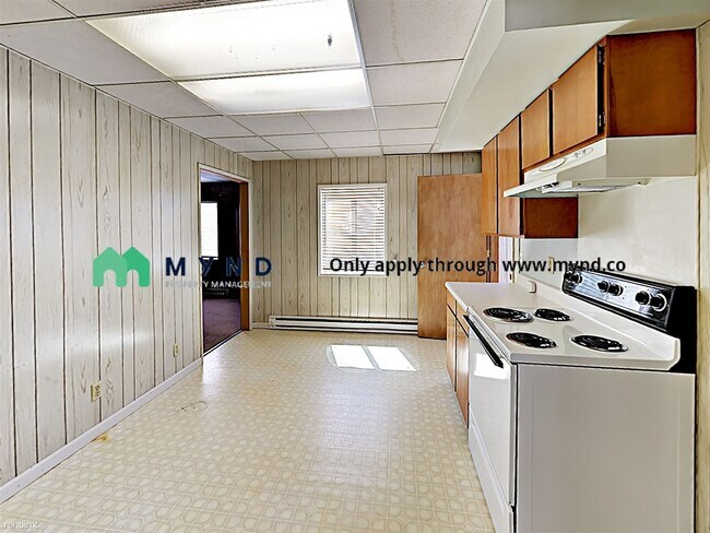 Building Photo - 1 br, 1 bath  - 704 N Naches Ave Apt B Apt B