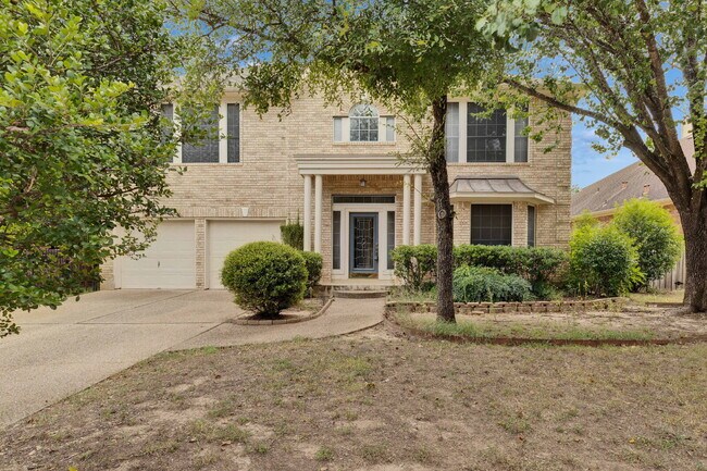 Foto del edificio - Charming Home in the Coveted River Place Community 5407 Merrywing Circle, Austin, TX 78730