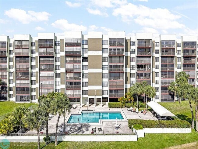 Foto del edificio - 7050 NW 44th St