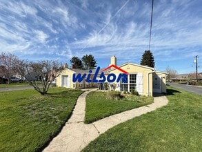 Building Photo - 3401 W Yakima Ave