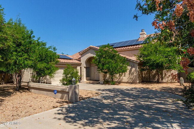 Building Photo - 12829 N 17th Dr