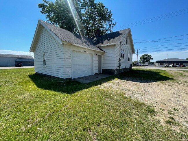 Foto del edificio - Adorable bungalow in Jenison