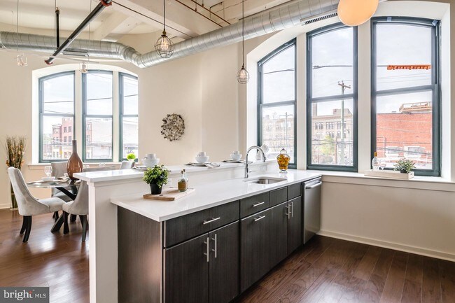Foto del edificio - 1642 Fairmount Ave