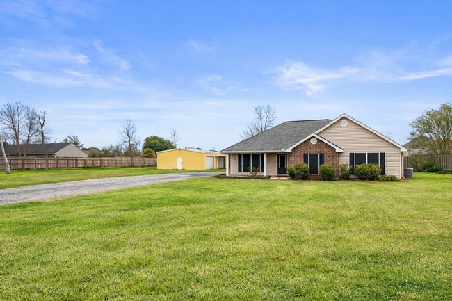 Building Photo - 4607 W Prien Lake Rd