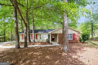 Building Photo - 606 Hamlet Ct SE