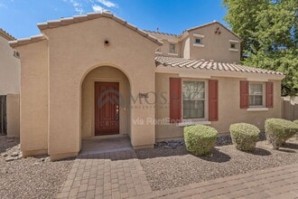Building Photo - 1861 S Balboa Dr