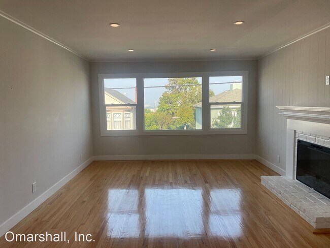 Building Photo - 2 br, 1 bath House - 423 Oak Avenue