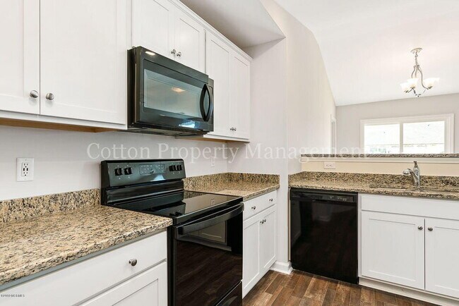 Foto del edificio - 7216 Brittany Pointer Ct